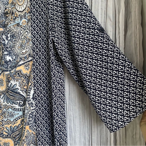 Chico’s Paisley Print Blouse - Picture 4 of 6